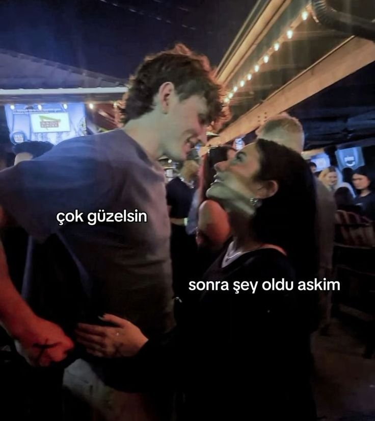 birdurbeeyaa's tweet photo. Tam birsey anlatacakken çok güzelsin diye lafı ağzımıza tıkayacak  oglanla https://t.co/KQ2J4hlYDf