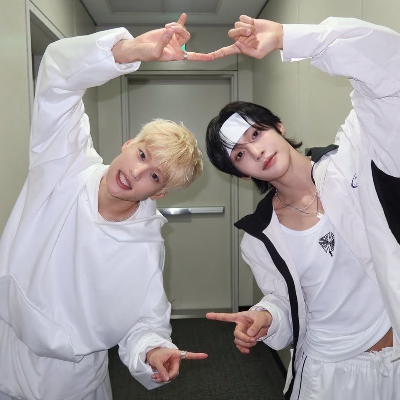 ppuppyboi's tweet photo. อีเหียกำลังใจสตรีมแบ้งเอยวันพนน คัยยังไม่เข้าฟามลับบ้างงงง แบ้งเอยยยยเปงกำลังใจจให้แล้วเรวๆๆๆ บุสๆๆๆ https://t.co/DasxTOlk4A