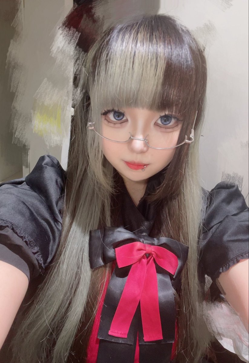 rai___x___'s tweet photo. メガネ復活✌️
いまーーーーーす✌️ https://t.co/hAQGWoCXRc