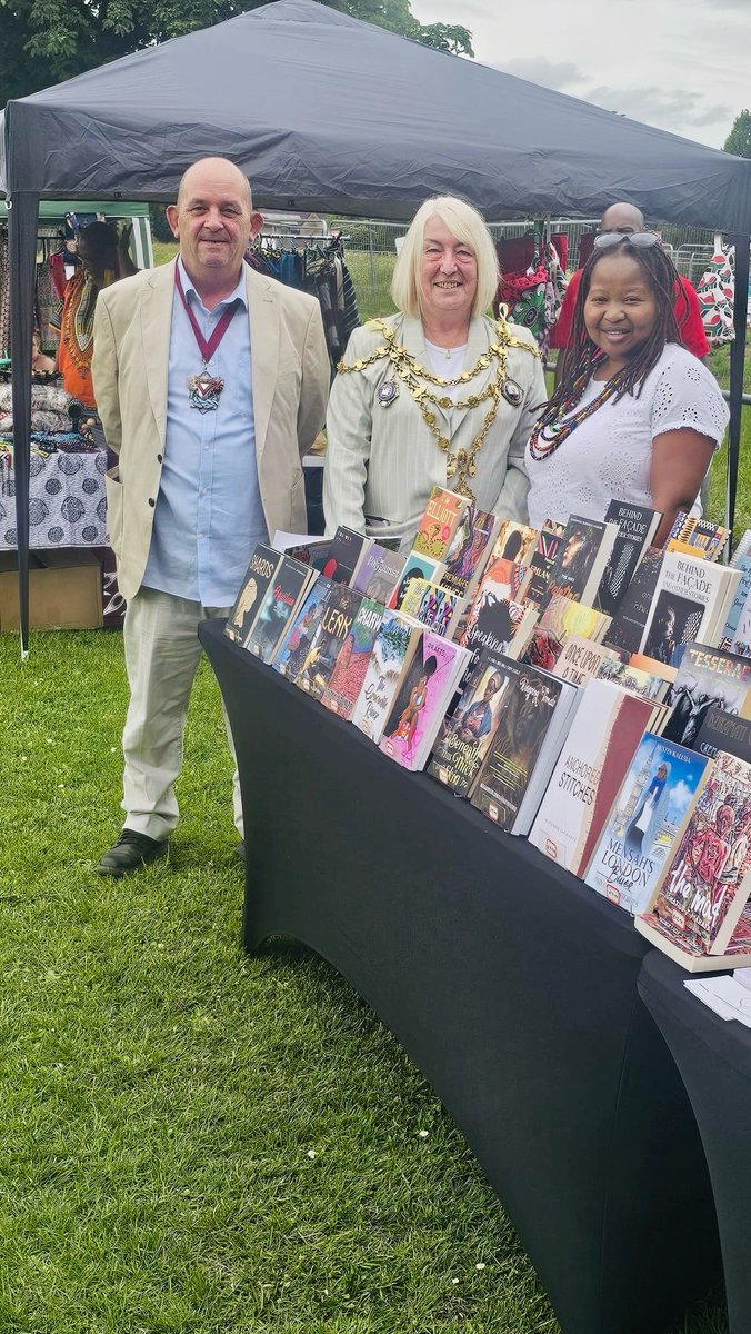HeartCarnelian's tweet photo. Yesterday we took our literature into the Newport community at the SA Youth Day celebrations in Pill. It was a wonderful opportunity to share stories, connect with people and celebrate creativity together ๐งก๐๐ https://t.co/SKDyYBRLnT