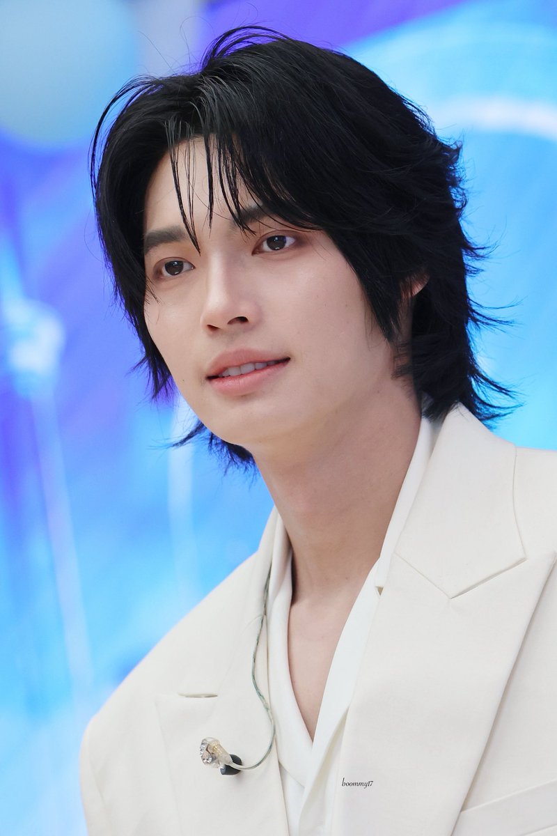 boommy17's tweet photo. หล่อ สะอาด ปราศจากพีเอ็มสองจุดห้า

WIN GROWS WITH LOVE

#GrowingUpwithWinMetawin
#LABXClinic #winmetawin https://t.co/0HlhlQk8dE