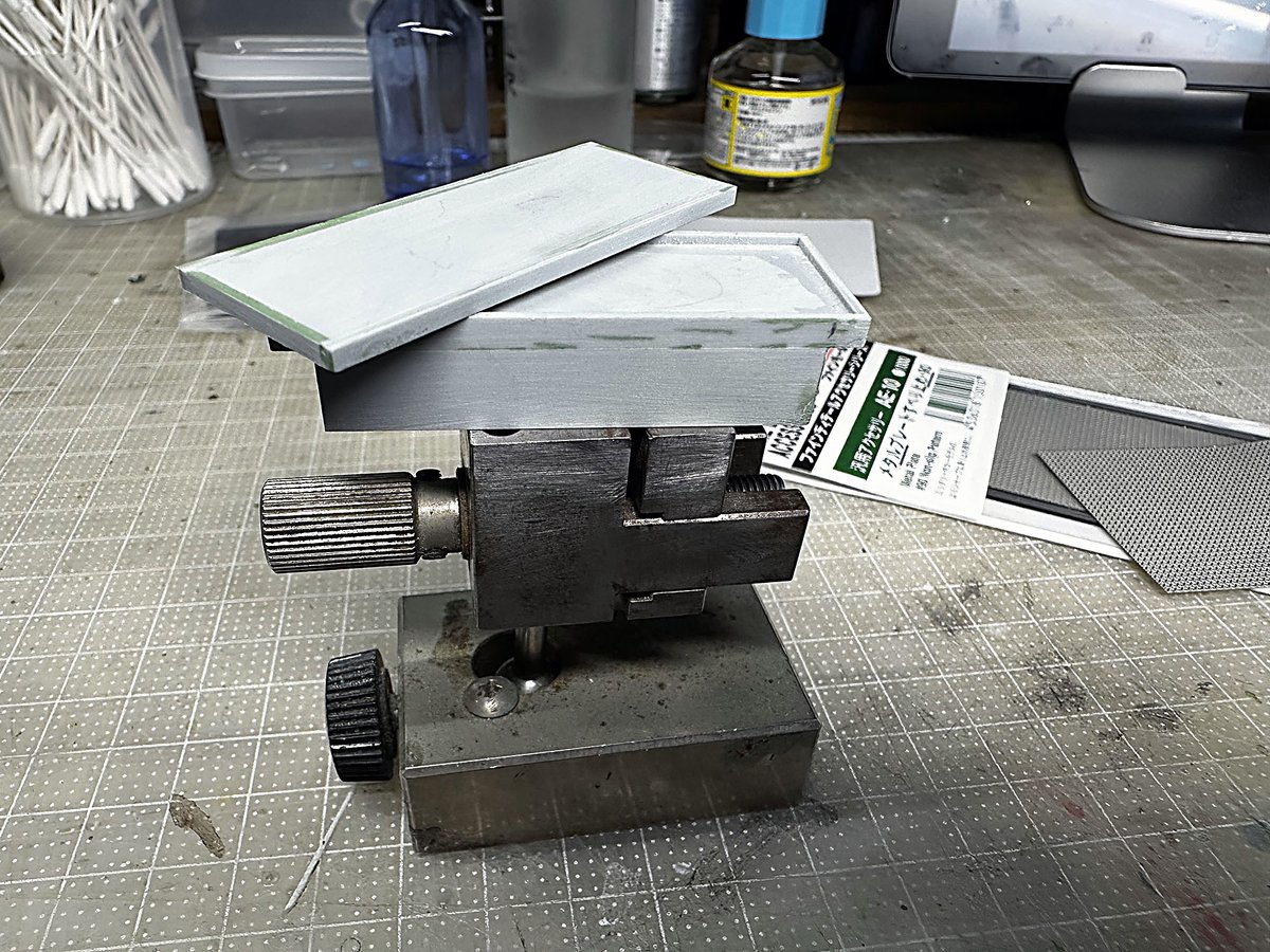 Swash_Zipp's tweet photo. US M1008 CUCV 1/35 AK Interactive
週末はのんびり模型製作。サドルボックスを作った。
久しぶりのプラ板工作は楽しかった。
滑り止めはファインモールドのエッチングを使用した
#車輪人生 #AKinteractive #M1008 https://t.co/yrQRbz12B8