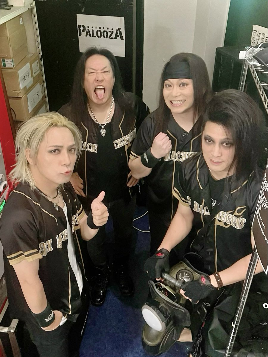smgfire's tweet photo. 【 御礼 】

SEX冠ツアー🔥6本目
@柏PALOOZA

本日も全力でやれました！
ありがとうございました！

来週 横浜 名古屋も飛ばしていきます。
またお会いしましょう。
METAL FIRE🔥 https://t.co/mBh638JYzw