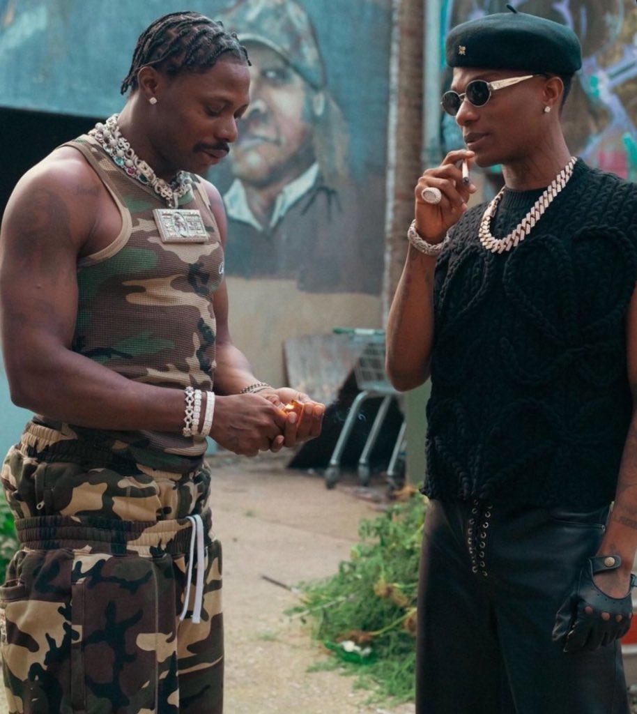 yobrxxzy's tweet photo. Asake &amp; Wizkid “MMS” now surpassed 100 𝐌𝐈𝐋𝐋𝐈𝐎𝐍 streams on Spotify.

— First track to reach this milestone on Lungu Boy. https://t.co/K9Zgvw1Jdx