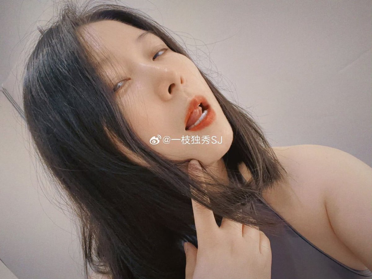 heyaudi_'s tweet photo. 小红书违规发不出，只能在X发了

开脱！！！！！！！                            

开始上供   ..评论88领取

 Luo照  实况！！！！ https://t.co/9Hb0BZUWRV