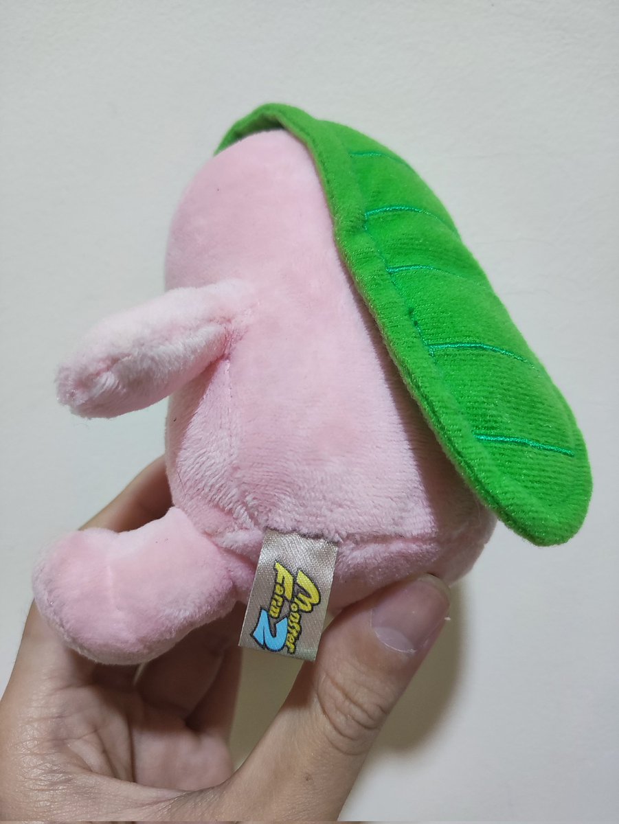 KlinsmanHinjaya's tweet photo. Just received this super cute mango-holding Mocchi plushie! 😍🌰🥭🥰

Does it mean my next monster will be a Mocchi? Stay tuned! 😉😁✨

#MonsterRancher #MonsterRancher2 #MonsterRancher2DX #MonsterFarm #MonsterFarm2 #game #gaming #doll #plush #plushie #toy https://t.co/WOGYQiJig7