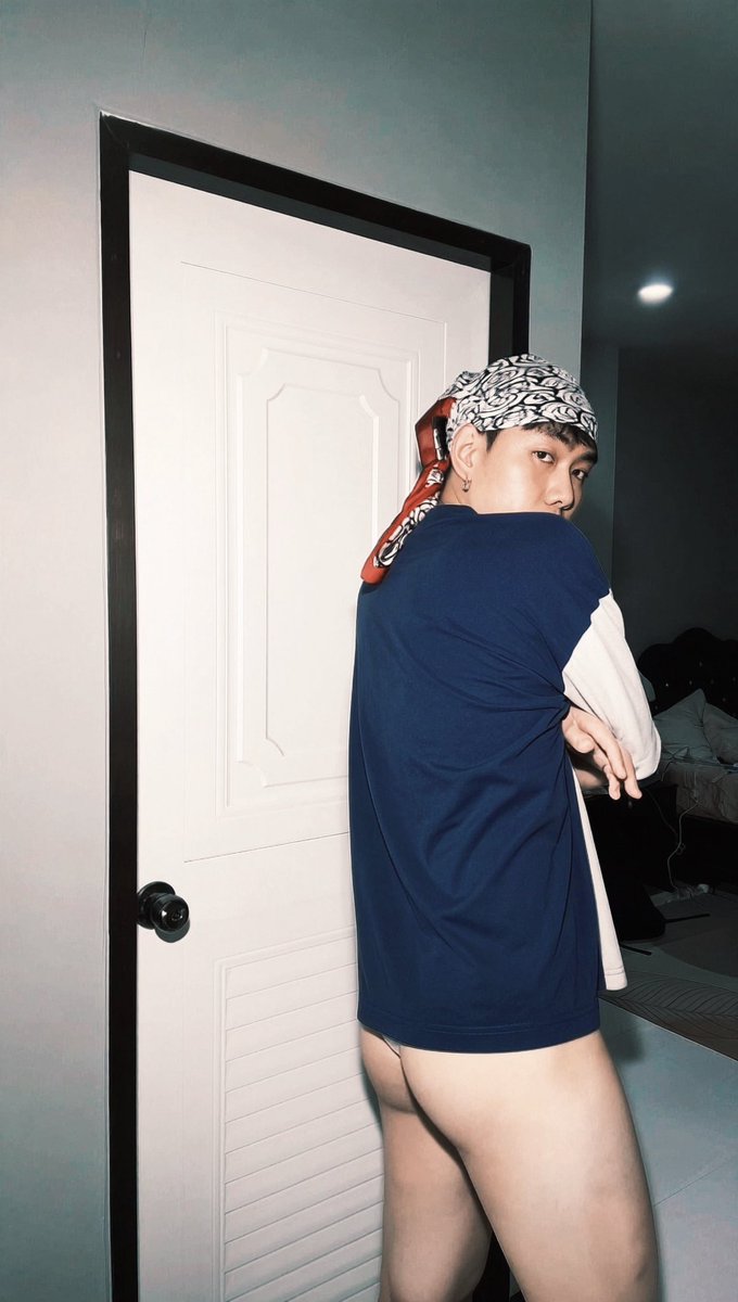 bitchyco's tweet photo. 🍑 https://t.co/WVNir5Vvpf