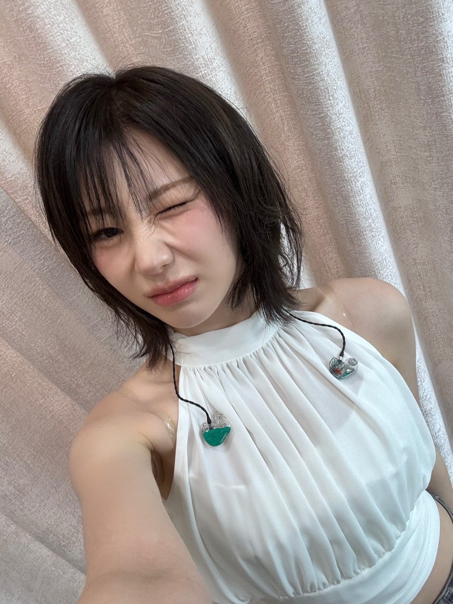 LCYISHERE's tweet photo. [📸] 210626 LEE CHAEYEON Instagram Update
🔗https://t.co/9yGQC5K42z

#이채연 #LEECHAEYEON 
#イチェヨン @official_LCY https://t.co/NsmwxEWtzx