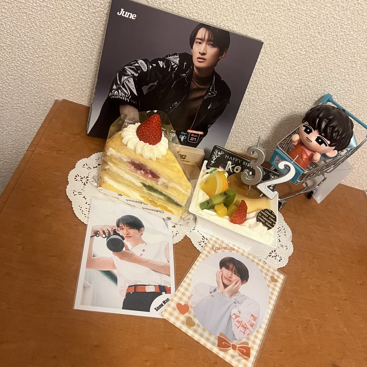 sw_kj_sn's tweet photo. 𝟤𝟢𝟤𝟨.𝟢𝟨.𝟤𝟣
𝘒𝘰𝘫𝘪´𝘴 𝘉𝘪𝘳𝘵𝘩𝘥𝘢𝘺 𝘥𝘢𝘺🎂🧡

康二くんお誕生日おめでとう.ᐟ .ᐟ

康二くんの笑顔と康二くんの言葉にいつも救われてます🍀*゜
32歳も素敵な一年になりますように💭
#向井康二
#向井康二誕生祭2026
#こーじに伝書鳩 https://t.co/qZS3wFMZ6K