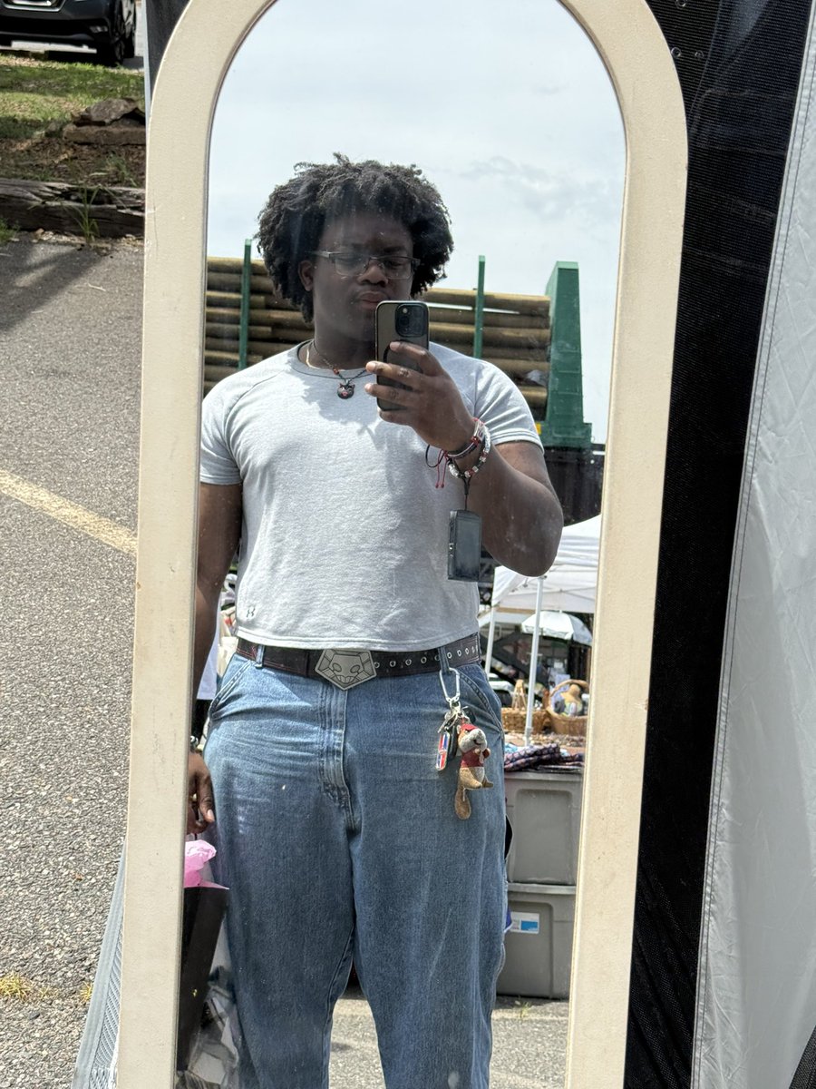 GyroSReign's tweet photo. Swap meets https://t.co/RRH6pb7HCC