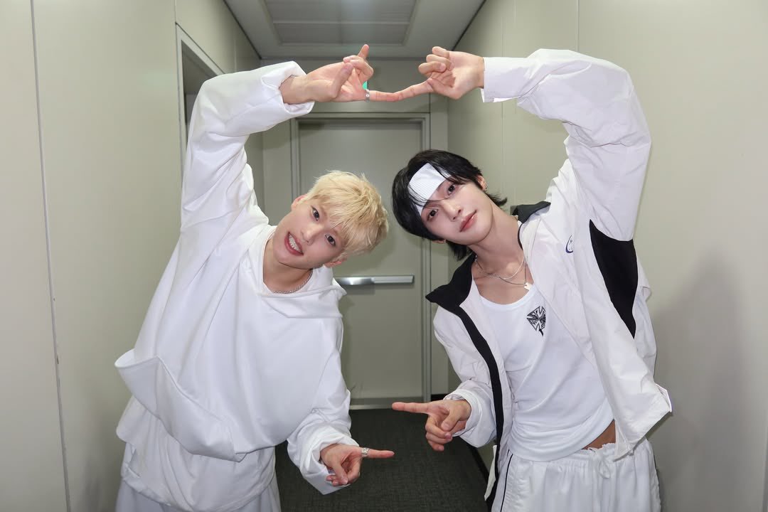 blueyrmind's tweet photo. พอมีบ้านแล้ว หนูก็ไม่เคยต้องนอนใต้สะพานลอยอีกเลย รักพ่อแม่จัง❤️ https://t.co/yoxmp198TN