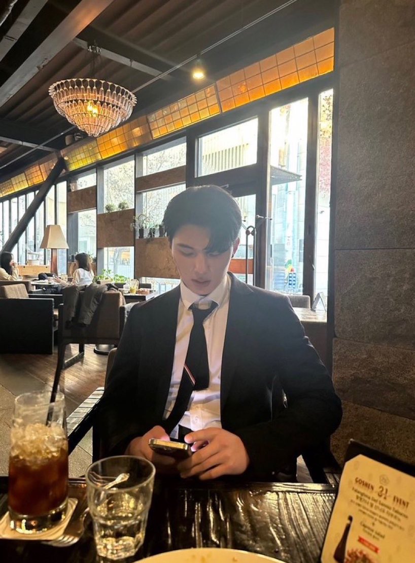 동동이 tweet media