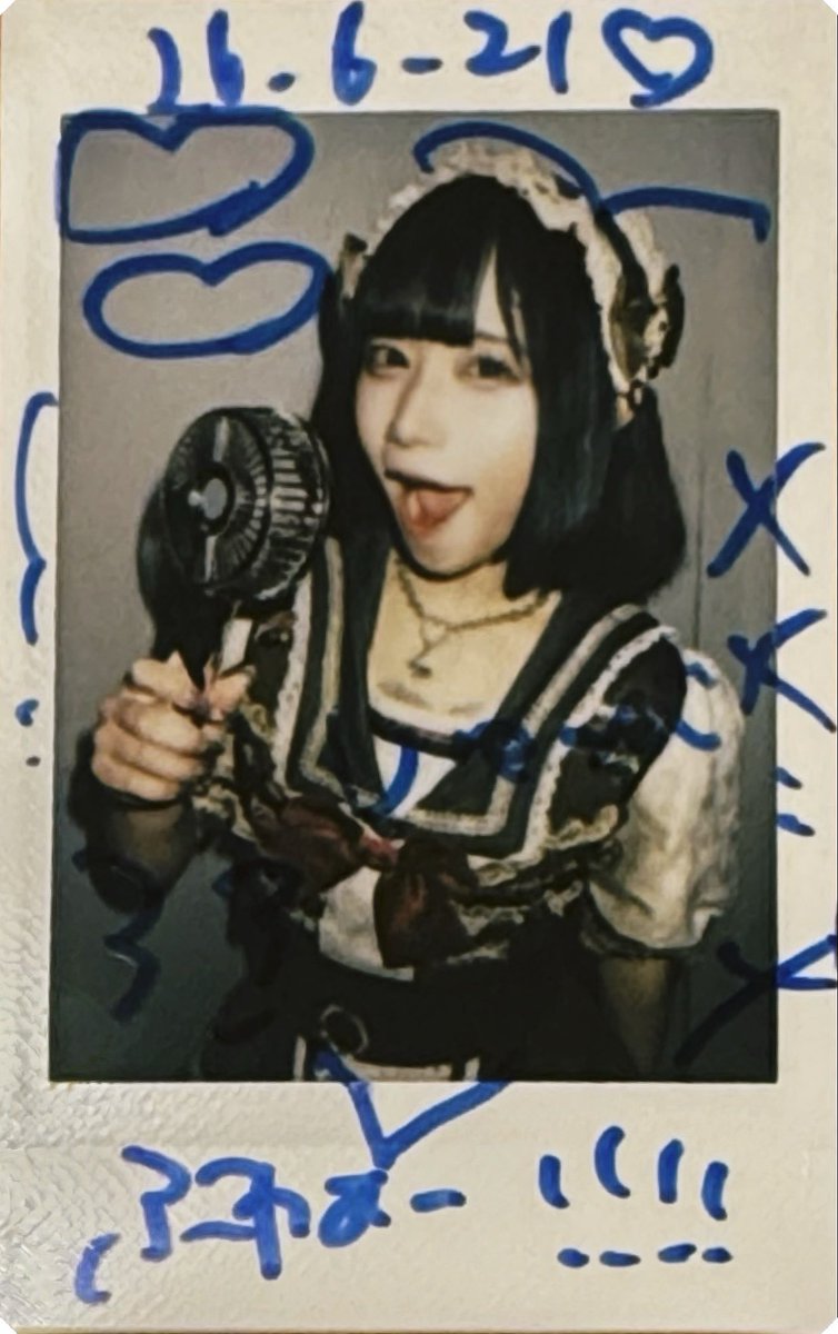 te_cg3's tweet photo. 【6/21(日) BANANA HALL】

サークルライチ主催『サブカル』

時間切れで返金対応だけは避けたいと思って、効率重視で代行頼んだ(ロロちゃんだけ)のになんか時間過ぎてもいけたっぽくてごめんなさい

#ロロと安楽中 https://t.co/bN7kIYtcM2