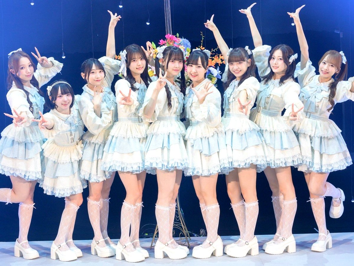 rn4ron's tweet photo. https://t.co/dGXKBDwD9M
の画像のALTに
#ももなんにおくりもも が少し😀

私が #高嶺のなでしこ
応援したくなったのは

可愛くてごめん
美しく生きろ
決戦スピリット
I'M YOUR IDOL

などいろんなMVをYouTubeで
たまたま '聴いた' こと
だった気がします。
歌詞が刺さった😭

あと、4月1日ごろの
ももなんモバメを
もしお持ちでしたら
絶対に見せてあげてほしい🙏
https://t.co/5HHsoEHpby

あと、「たかねこの強み：曲(歌詞)、メンバーの(対面,握手など)対応、メンバー不変/仲良い/人間性、」と書いたことがあります https://t.co/26QkQWTZrs

布教🙇