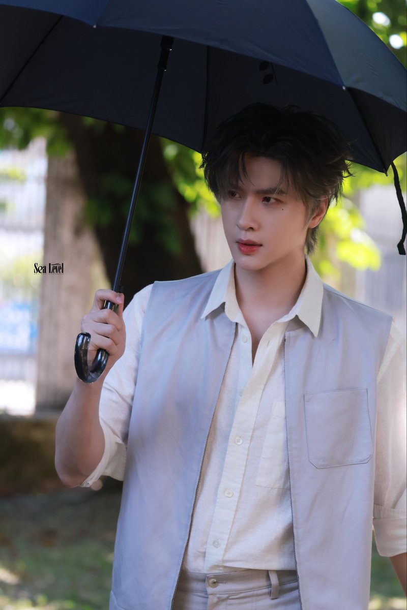 Yoyuyu715's tweet photo. This look is absolutely breathtaking! Zhanxuan is so handsome!💙💙

ZHANXUAN IN CANALI SS27
#ZhanxuanMFWSS27
#ZhanxuanxCanaliSS27
#CanaliSS27 @canali1934 https://t.co/pbkCK0BoJw