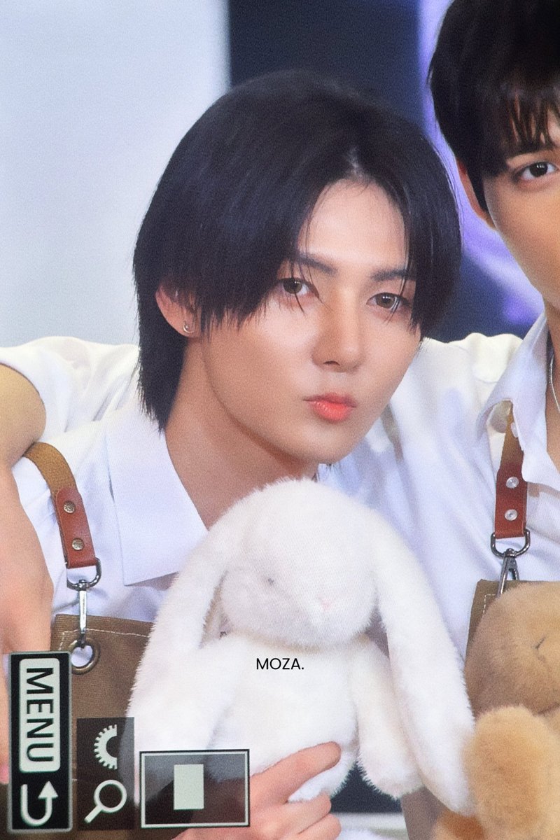 moza0673's tweet photo. 260621 애플뮤직 대면
🐰🐇❤️

#김승모 #SEUNGMO #AMPERSANDONE #앰퍼샌드원 #meMOry_of_seungMO https://t.co/Y3gq7Vt57k