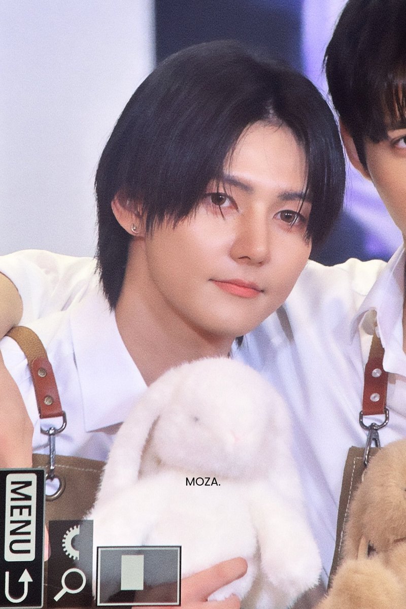 moza0673's tweet photo. 260621 애플뮤직 대면
🐰🐇❤️

#김승모 #SEUNGMO #AMPERSANDONE #앰퍼샌드원 #meMOry_of_seungMO https://t.co/Y3gq7Vt57k