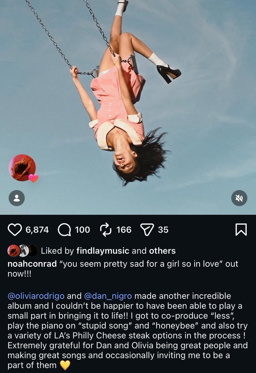 saintroseys's tweet photo. Noah Conrad just recently followed Rosé. He co-produced “less”, “stupid song”, and “honeybee” by Olivia Rodrigo! 🤍 https://t.co/nqo9B9ifEh