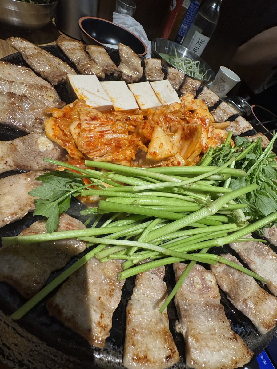 kuu6luv's tweet photo. 야르릉로리의하루ㅋㅅㅋ https://t.co/4XIFtyY7Mv