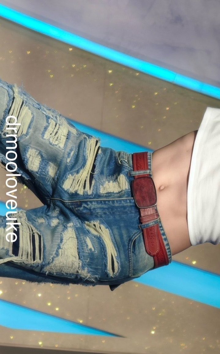 haczelnutze's tweet photo. pinterest vs jaemin🤏🏻 https://t.co/D3iuVfnjzM