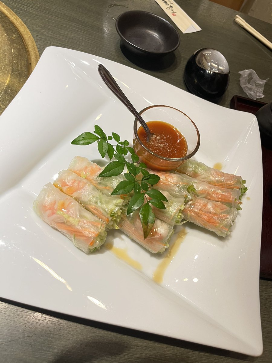 m3m_222's tweet photo. 仕事がんばってるから旦那が美味しいものいっぱい食べさしてくれる https://t.co/aHdUap1LRV