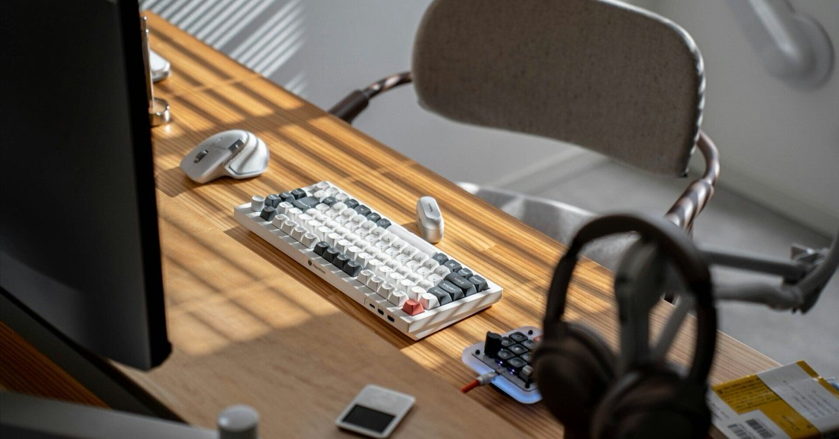KeychronMK's tweet photo. Clean lines. Soft tones. Zero distractions.
Meet the Q1 Ultra in its elegant off-white finish.
📸@LOPYLOG
#Keychron #KeychronQ1Ultra #MechanicalKeyboard #WirelessKeyboard #WorkspaceGoals #ProductivityTools https://t.co/nUYPRz1coa
