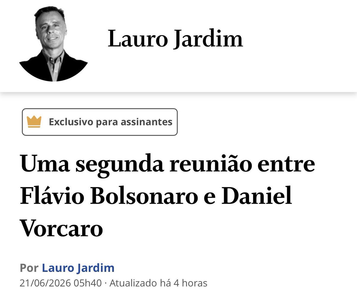 arlonlima's tweet photo. @FlavioBolsonaro Eita, bandido! Olhe só quem estava de novo com Vocaro. https://t.co/MItA0b06nL