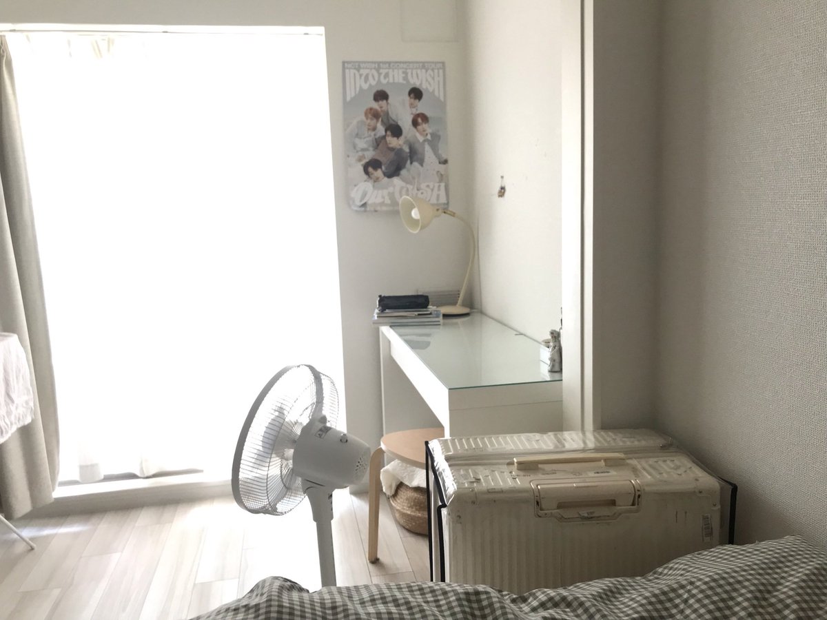 h0sh_k1_'s tweet photo. おうち可愛くしたいし可愛いラグが欲しいー https://t.co/r5XyQ2nhLm