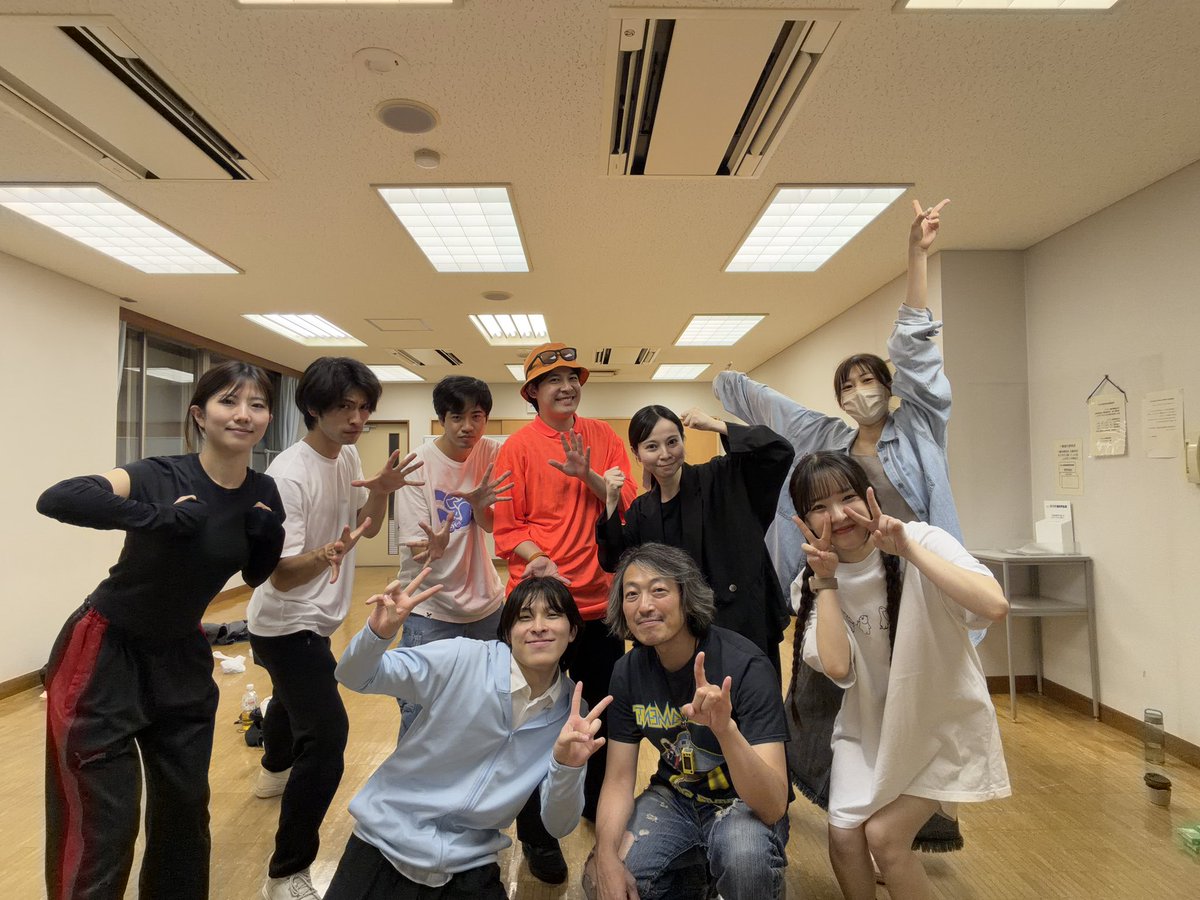 uuki_nacci36's tweet photo. あれやこれや起きておもろい日々。

セリフ飛んだ主演にあみちゃんが「ーってことですよね！」って役で繋げてくれたこと。のすけが「あー、俺だ、なんだえっと」って続けたのがただの池田だったこと。まっきーさんが代役で私のドンピシャ出してくれはったこと。etc、、、
#カミ無い #RElikE https://t.co/xhsuwsgKyi