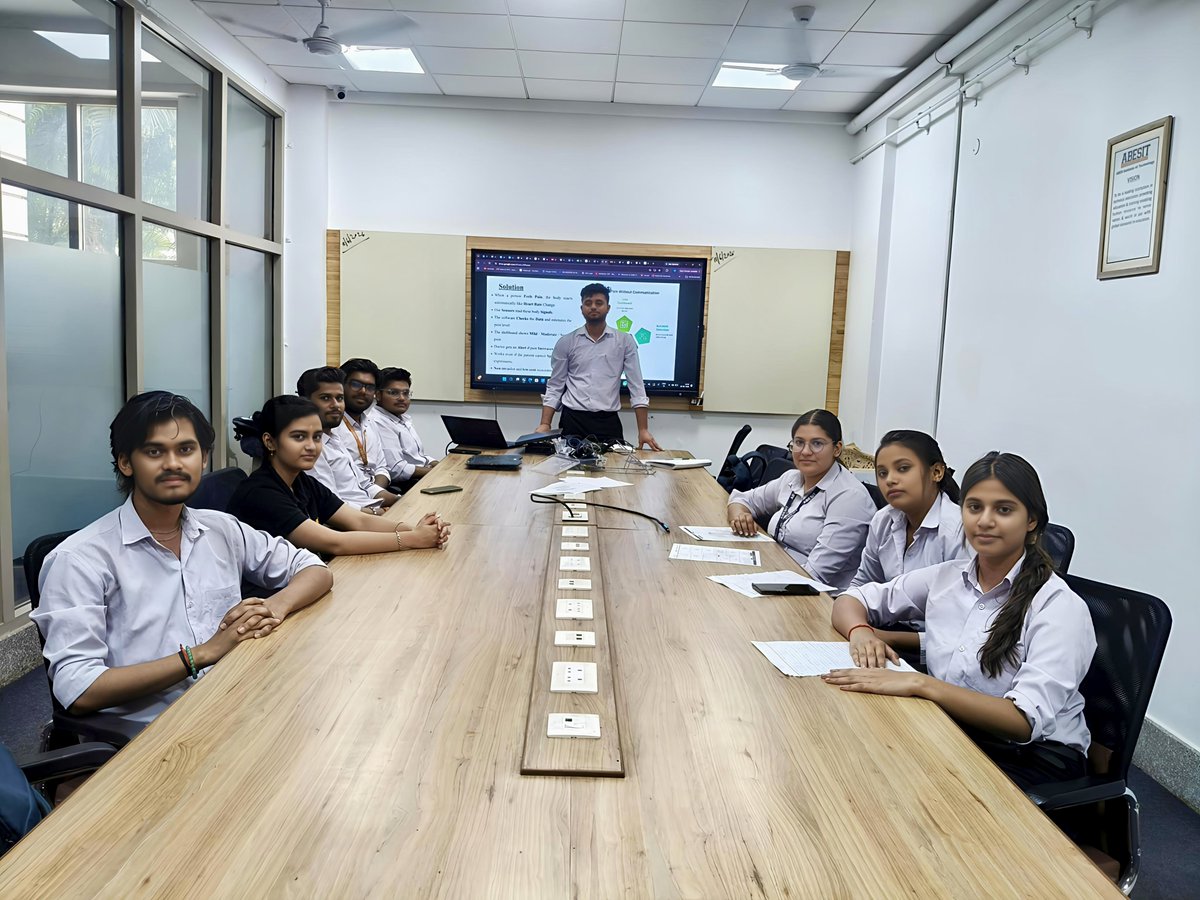 GeoPathos's tweet photo. 🚀 GeoPathos Core Team Strategy Meet
Yesterday, our core team members from different domains came together to discuss the progress, future roadmap, upcoming milestones, and next phase of development for GeoPathos.
Great discussions, valuable insights, and a clear direction ahead. https://t.co/RTtUjUJBzG