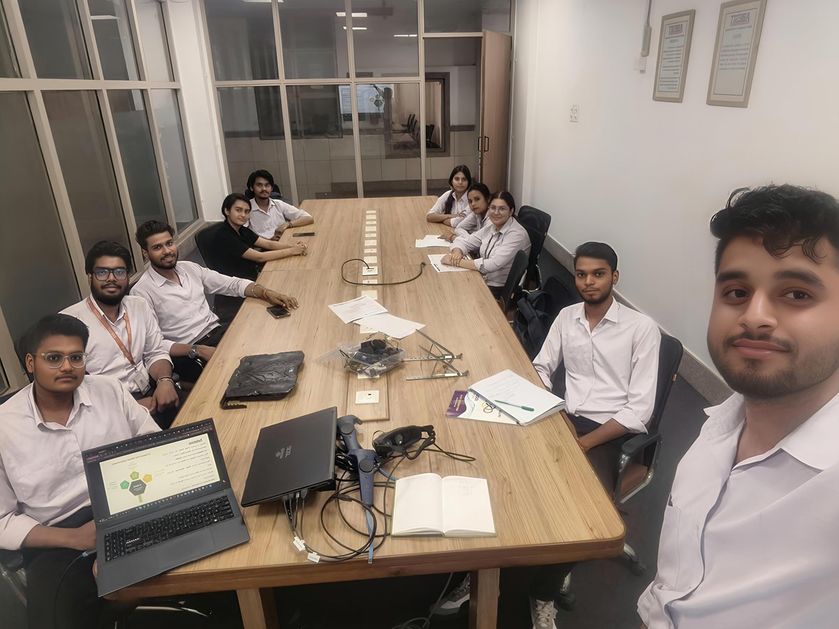 GeoPathos's tweet photo. A big thank you to all team members for their dedication and contributions as we continue building innovative healthcare solutions. 💙

#GeoPathos #HealthTech #MedTech #AIHealthcare #StartupIndia #Innovation 🚀 https://t.co/B1PdqIGwJU
