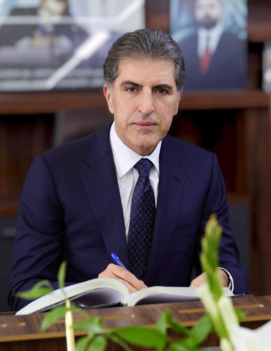 MuhammadBahra's tweet photo. فرەڕەنگیمان دەوڵەمەندیمانه‌، هه‌موو پێكهاته‌كانى كوردستان له‌ هه‌ر نه‌ته‌وەیەك‌ و ئايينێك بن، پێکەوە شوناسی جوانی ئەم نیشتمانە پێک دەهێنن. ئه‌مه‌ جوانييه‌كى زۆر و هێزێكى گه‌وره‌يه‌ بۆ كوردستان.

سەرۆک نێچیرڤان بارزانی 🤍🕊️👑
٢٠٢٦/٦/٢١ https://t.co/I1VHYaphVZ