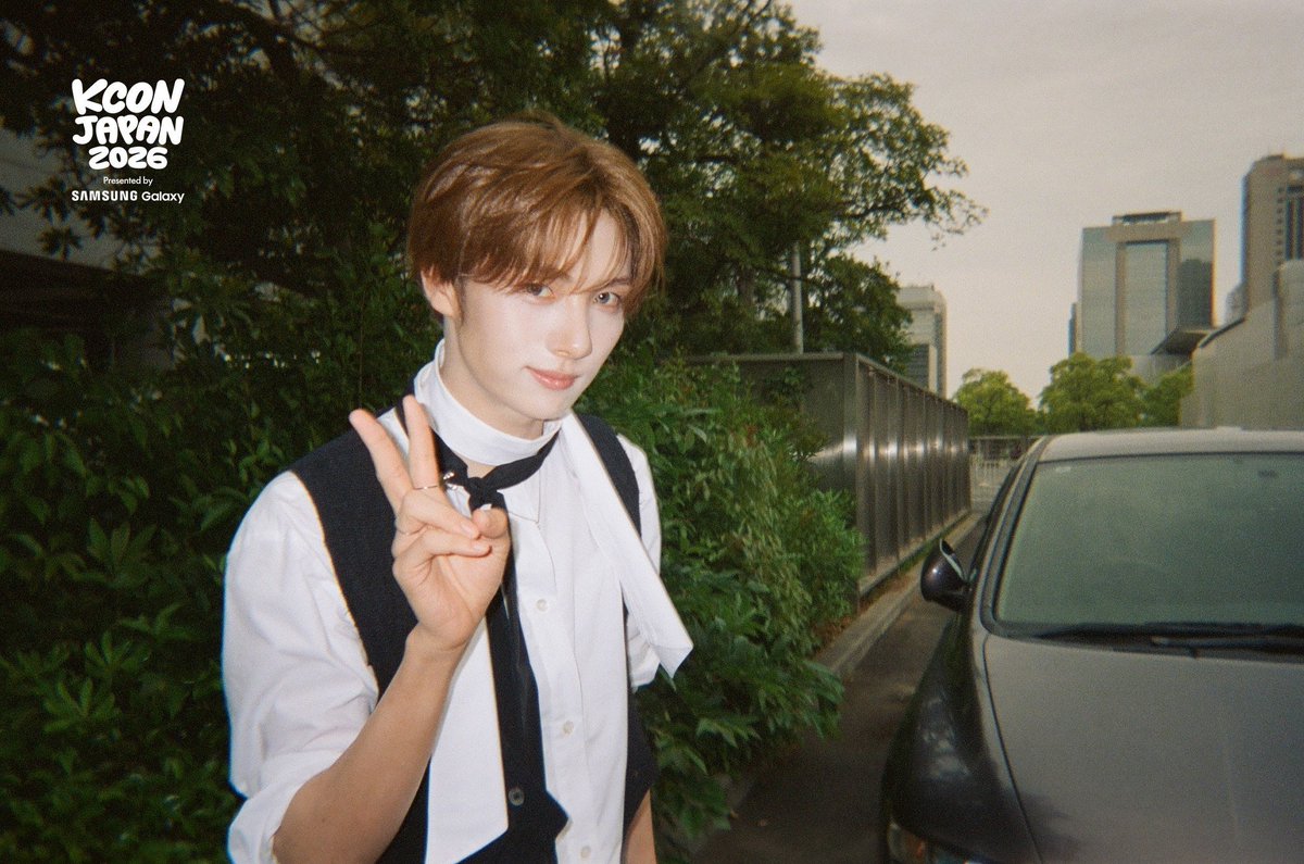 yioungje's tweet photo. ( ... ) 42를 위한 KCON 영재 모음 그날의 나, 꽤 괜찮지 않았어? 아마 다들 그렇게 생각하고 있을 것 같은데 사진도 너무 잘 나와서 공유 안 할 수가 없었어  ..  𖹭 ◝⸝⸝ https://t.co/PxKvvEPHXj