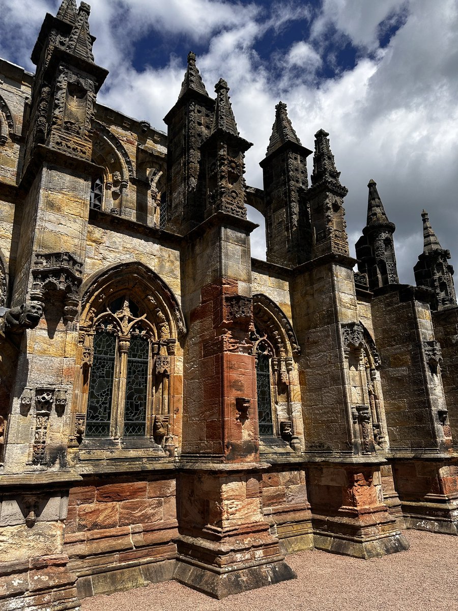 AlbionAnglican's tweet photo. Had the pleasure of visiting Rosslyn chapel for the first time yesterday. 

What a testament to British Christianity and architecture. 

Founded in 1446 by William Sinclair, every stone seems to tell a story. Biblical scenes, saints, angels, foliage, and intricate carvings cover almost every surface.

Surviving the Reformation, civil war, and centuries of neglect, Rosslyn remains one of the most remarkable churches in Britain.

A place where faith, craftsmanship, and history meet beneath a forest of carved stone.