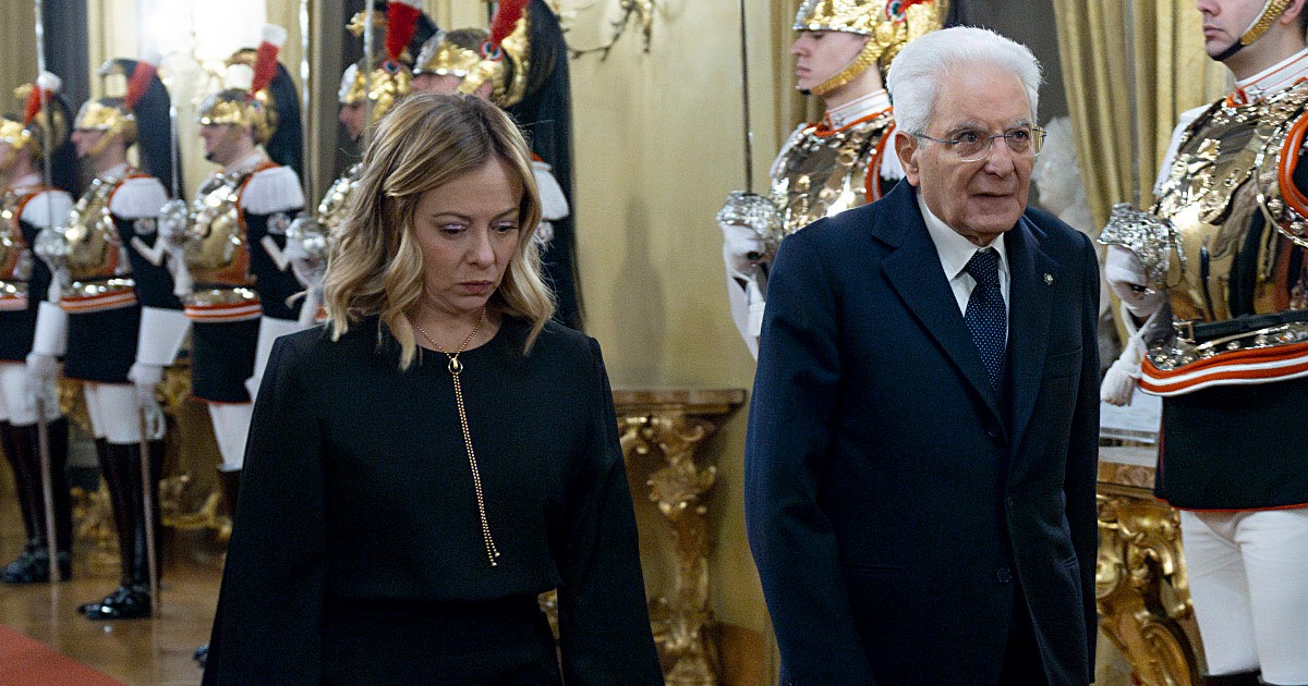 CesareSacchetti's tweet photo. La repubblica di Cassibile non esiste senza la NATO e l'Unione europea. Questo spiega perché lo stato profondo "italiano" ha cercato di rovesciare in ogni modo Trump sin dal primo giorno. Volevano ristabilire il (dis) ordine dell'impero americano e dell'atlantismo. Volevano salvare sè stessi e il sistema di potere a cui appartengono.