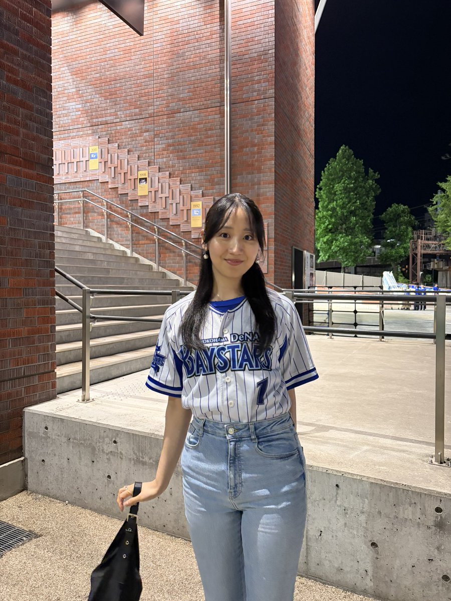 manami_harada's tweet photo. あと7人、！

✳︎年始にマネージャーさんと立てた
Instagramのフォロワー目標

2026年上半期　1,000人
2026年下半期　1,200人
↓
2026年4月中旬　1,000人達成🌟
2026年6月中旬　1,193人(現時点)

上半期で1年の目標達成するぞ！
そして、年末までに1,500❤️‍🔥

っていうと、
ちょっと減るらしいよね😑 https://t.co/L68ee2dJEH