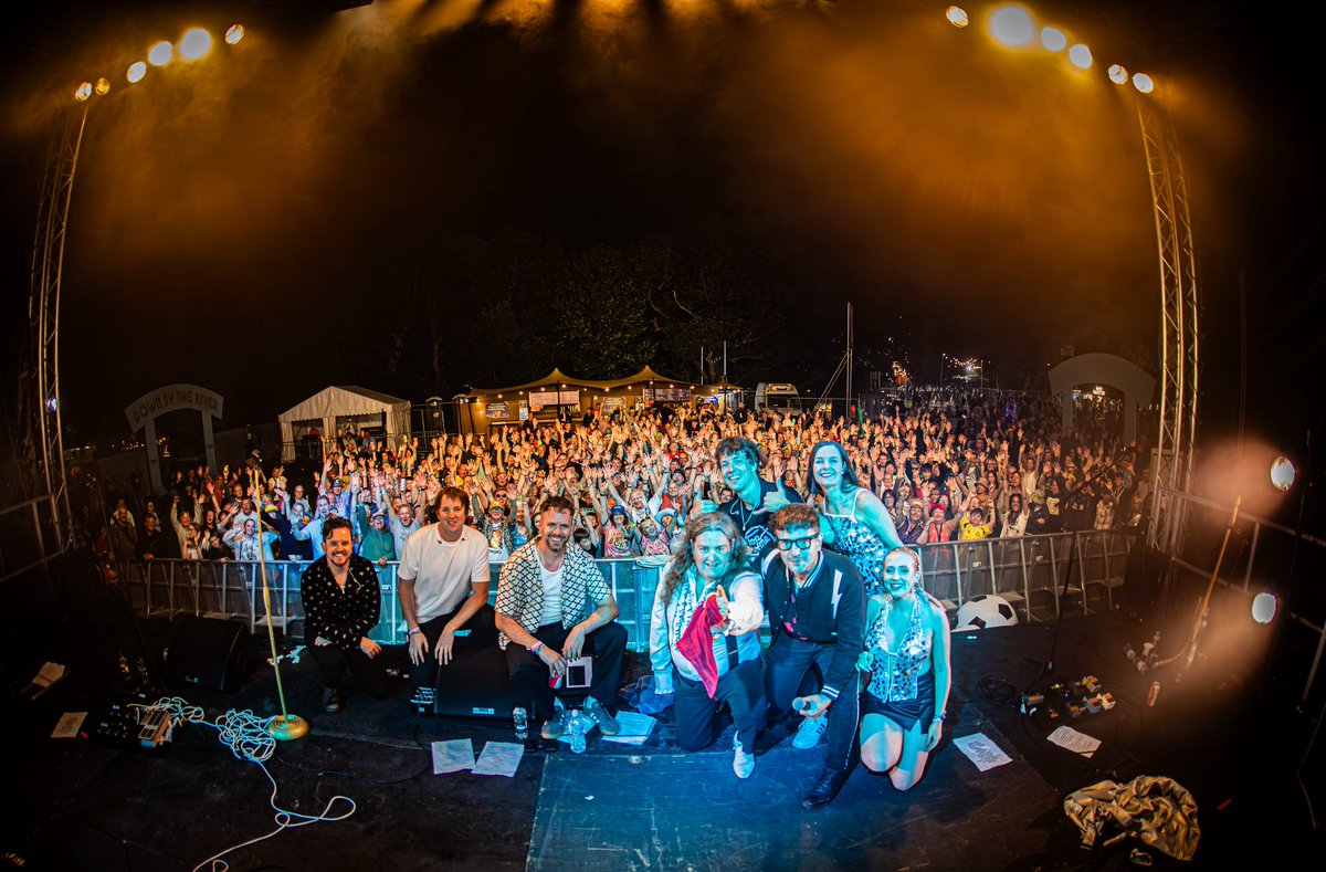 ApolloJunction's tweet photo. Last night we headlined the River Stage at Isle of Wight Festival. A beautifully surreal moment.

Thank you to every single person in that crowd.
Nights like this change everything.
Nights like this last FOREVER 💛 https://t.co/aYkuTNhnl8