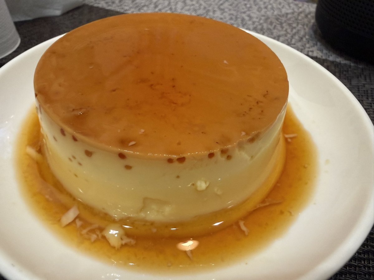 pu_chopu's tweet photo. レトロデカプリンです
#ゆいちょ飯 https://t.co/D966b42lS4