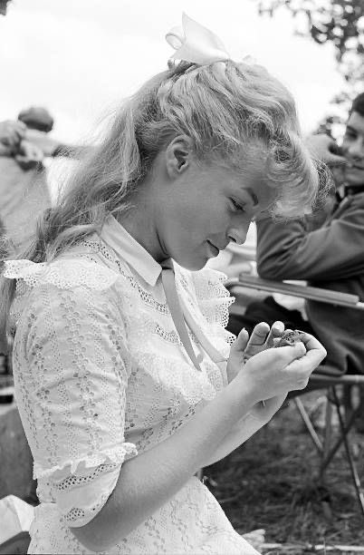 pourromy's tweet photo. so many precious pictures of romy in the set of christine (1958) but not one of them of her alone… i’m here cropping delon from pics 24/7 https://t.co/ZeGsHmxZIB