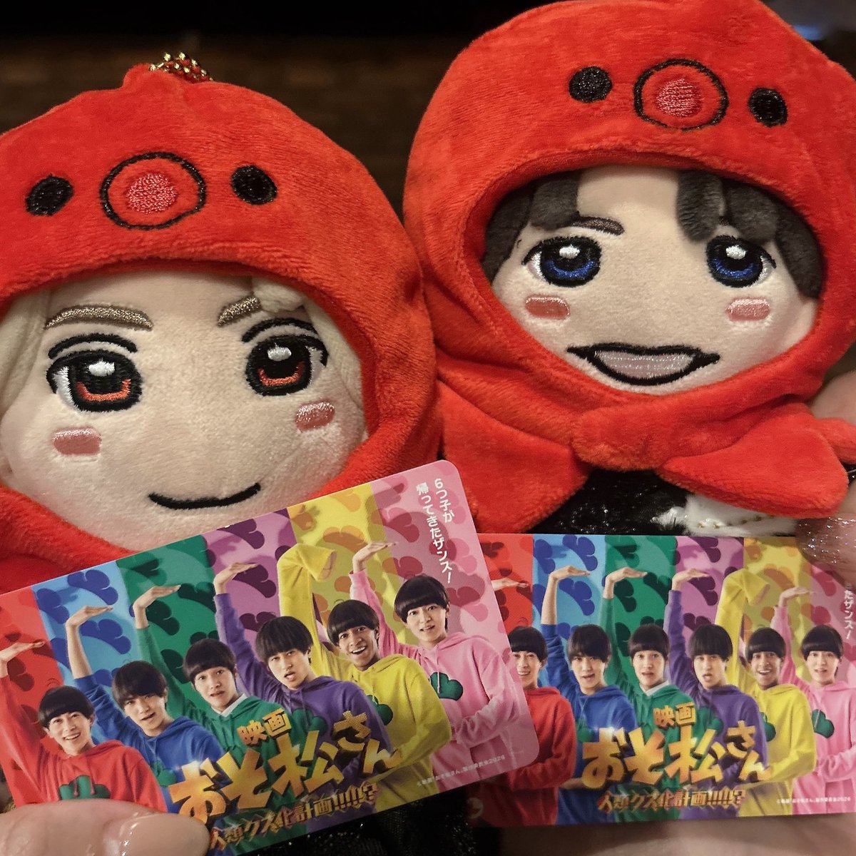 _mu621's tweet photo. 公開されてからずっとぼっちおそ松で、、( ᵕ̩̩ㅅᵕ̩̩ )やっと一緒に行けた🐙🎶嬉 https://t.co/lgSvSbxA2O