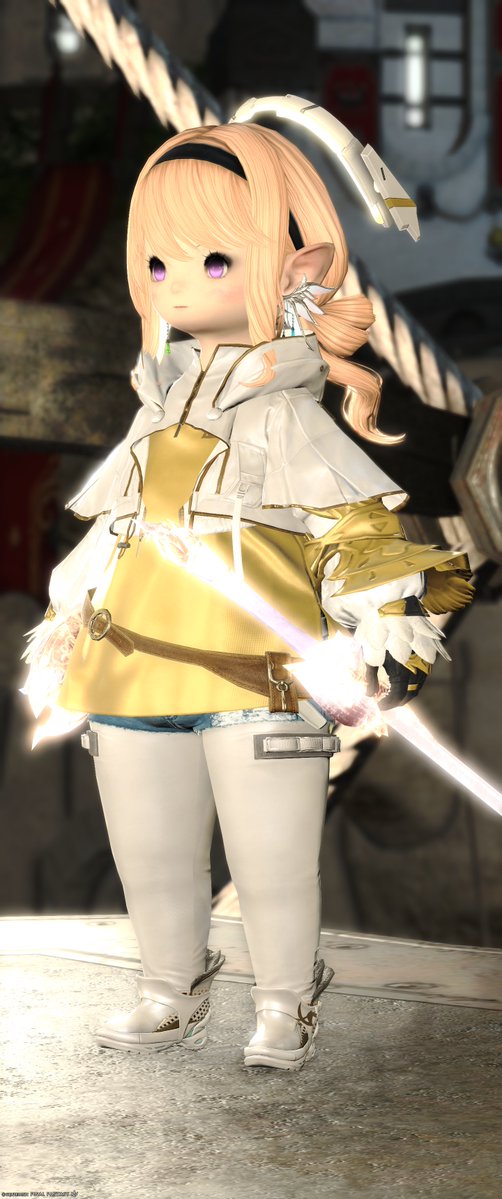 WhiteRDM's tweet photo. スフェーンの服買うついでにララに戻った者 https://t.co/QCjyeU6AOv