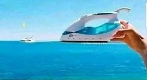 MaestritaM's tweet photo. Ya me he comprado el yate con mi sueldazo de maestra para disfrutarlo durante mis 10 meses de vacaciones, pero los envidiosos dirán  que es una plancha. https://t.co/lmjsxf7ljY