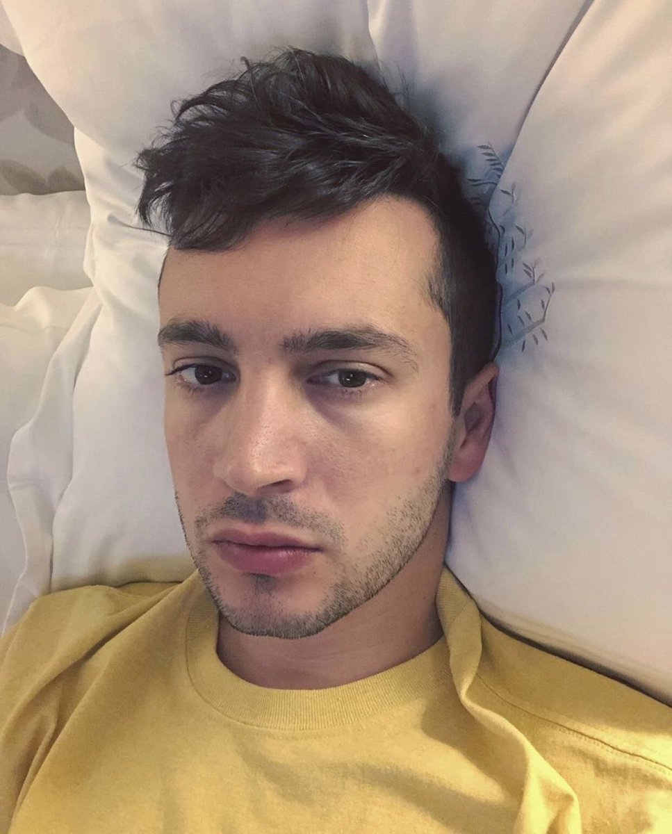 littlestfreeak's tweet photo. happy selfie day!!!  🩷

#pilotstwtselfieday #pilottwtselfieday https://t.co/6ZVpCQpwMs