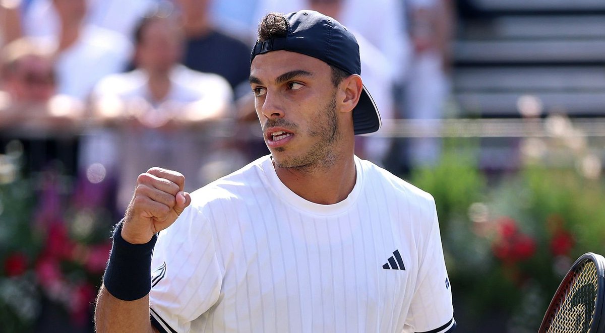 josemorgado's tweet photo. 27 year old Francisco Cerundolo wins the biggest title of his career at the Queen's Club.

Defeats the 2024 champ Tommy Paul in the final in London 6-7(4), 6-4, 6-3.

3 hours, 3 minutes!

That the biggest title for an Argentine on grass since Vilas in the 1979 AusOpen! https://t.co/pXOpE4LPF5