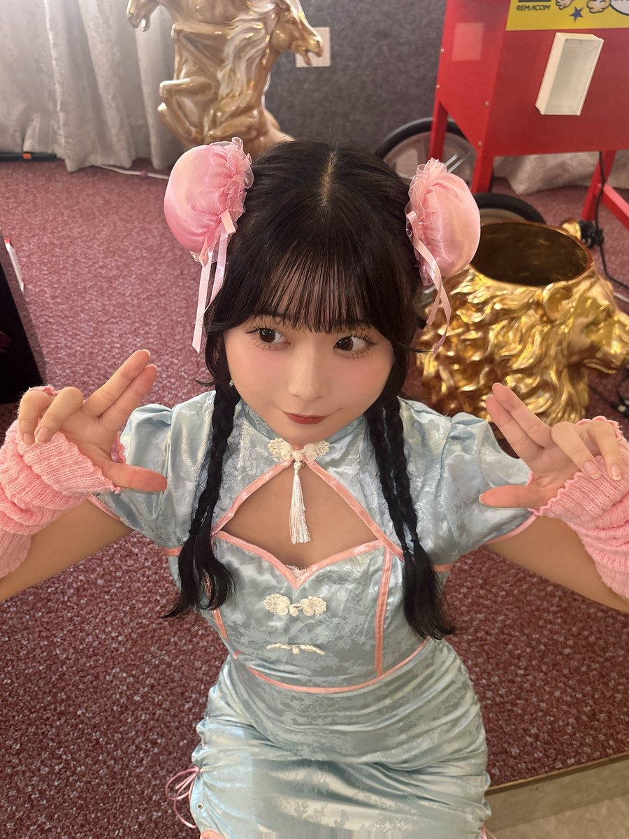 emp_nene's tweet photo. 急ですが今週6月27日(土)にチャイナイベントやりますっ🐲🐼何色着よう〜！
急なお知らせですがねねさんチーム姿現してくれると好(ﾊｵ)♡
14時から予定です❣️ https://t.co/2Ai9Rgkqt0
