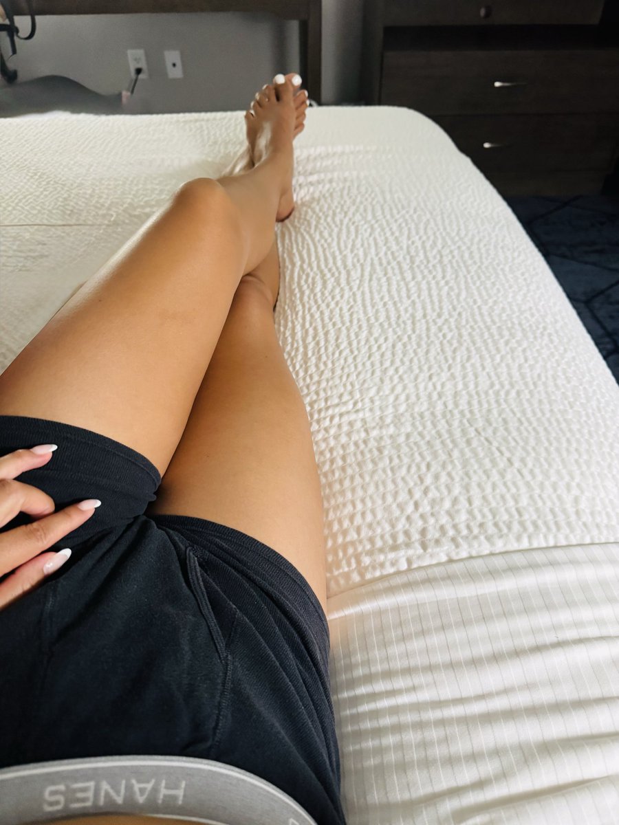 SweetFeetShot's tweet photo. Alpha undiessss https://t.co/ai3P2QBydz