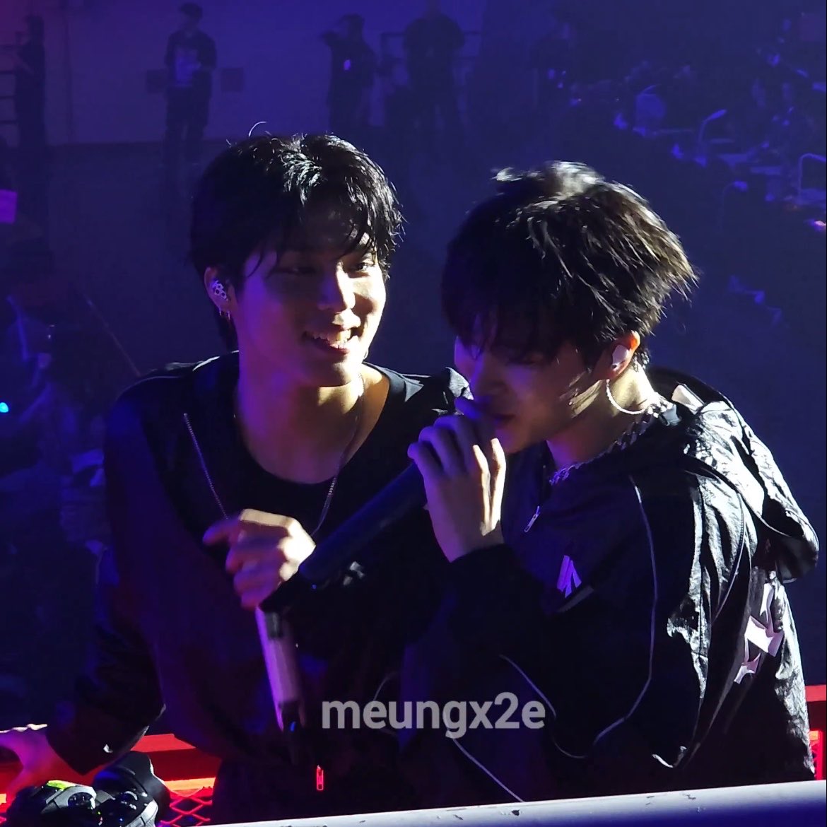 hwaniegobaby's tweet photo. may this kind of love find me . https://t.co/S9s06e7lIX