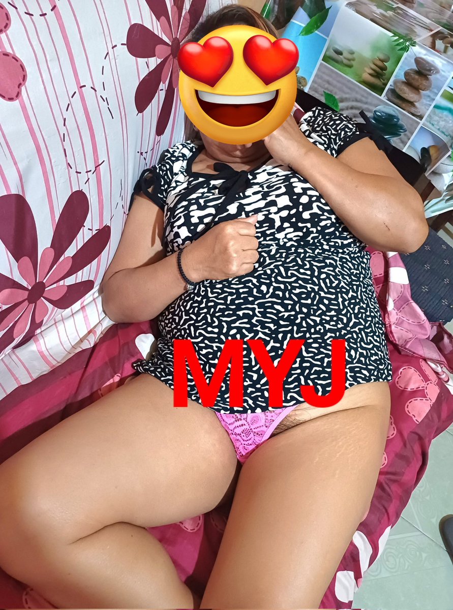 MaravillaM7308's tweet photo. Asi mi linda esposita en casa esperándome https://t.co/Ygj4yHhQ1r