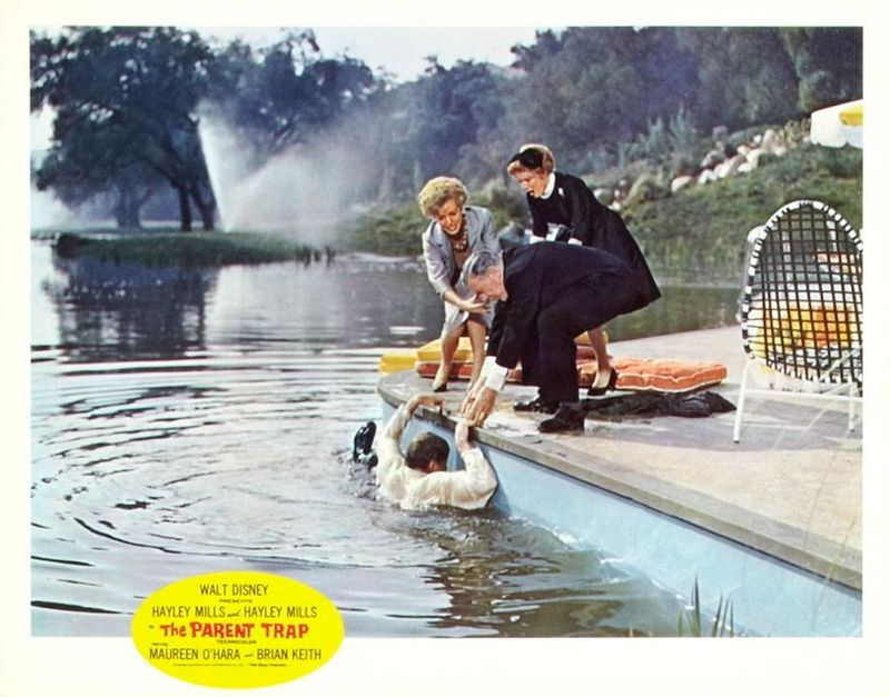 Disney_Wiki's tweet photo. Today marks the 65th anniversary of #TheParentTrap.
Two identical twin sisters, separated at birth by their parents' divorce, are reunited years later at a summer camp, where they scheme to bring their parents back together. https://t.co/PAlxdPbLh2