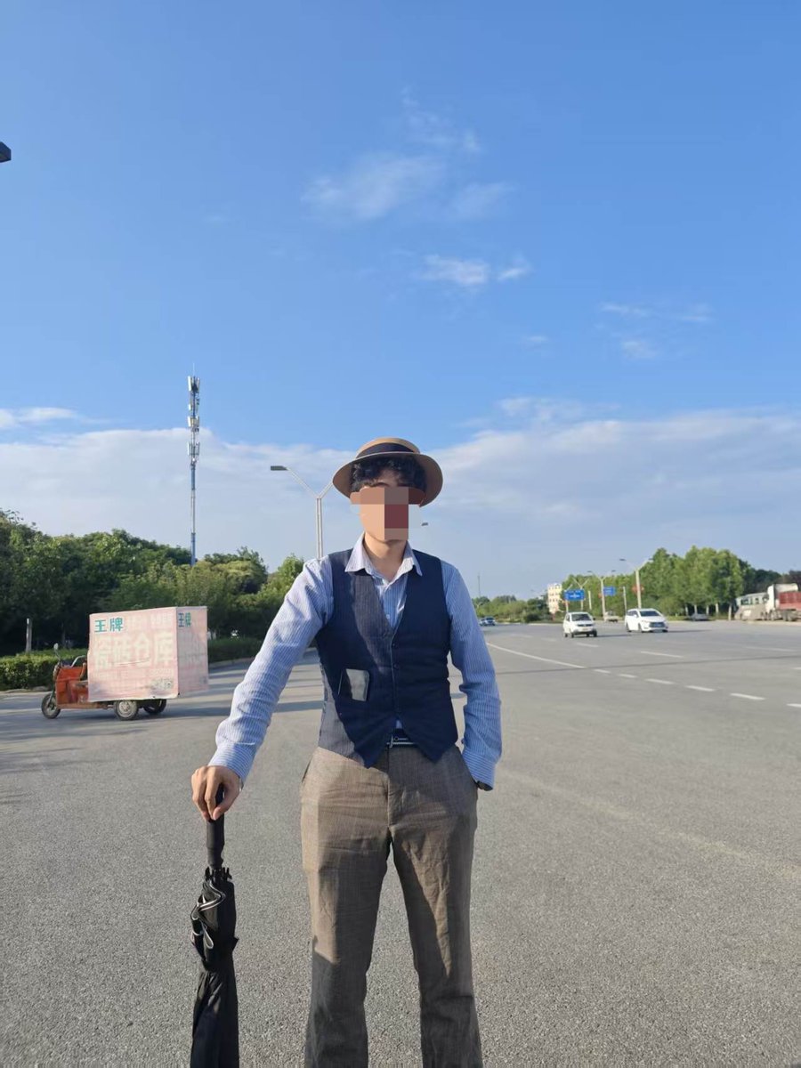 GSG7777777's tweet photo. 會統七秊端午畢還青州

又別南陽還北海。再歸應自南洋來。
親朋勿念自珍重。鳳與梅花一道開。

三平尾確無良策，姑存意害律。 https://t.co/6qWaf82d7e